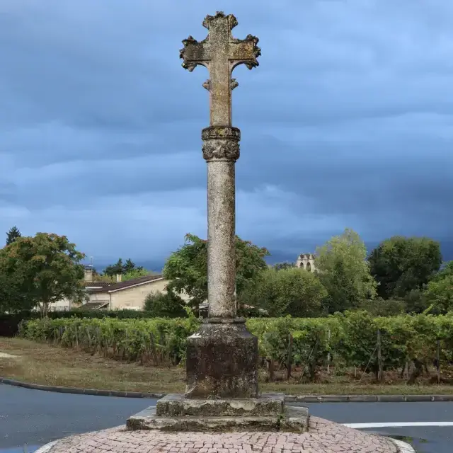 Lalande de pomerol Croix de chemin (1861)