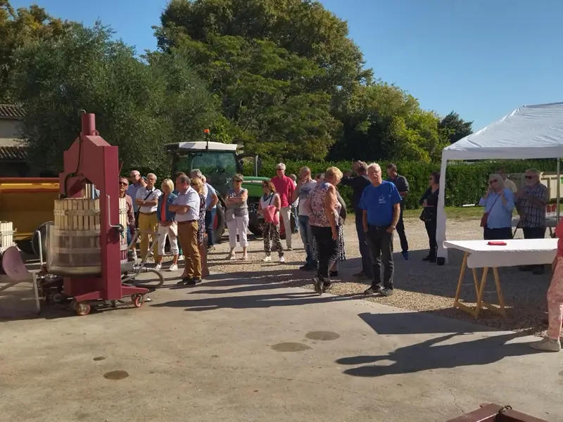 Le nouveau pressoir vertical du Château des Capucins